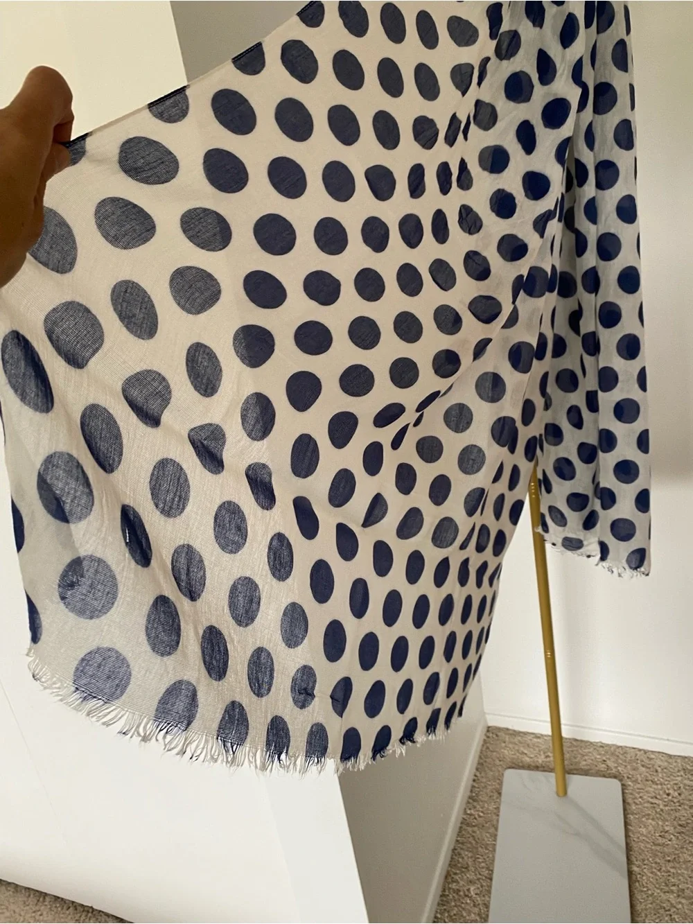 Massimo Dutti lightweight scarf